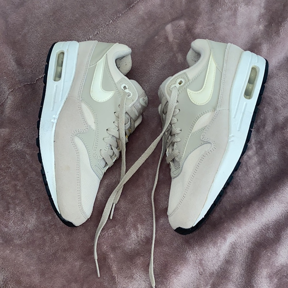 Womens Nike Air Max 1 “String Sail”
